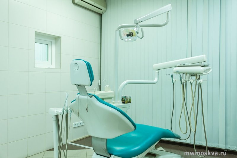 Дента-Эль, сеть стоматологических клиник, Симферопольский бульвар, 17 к1, 1 этаж