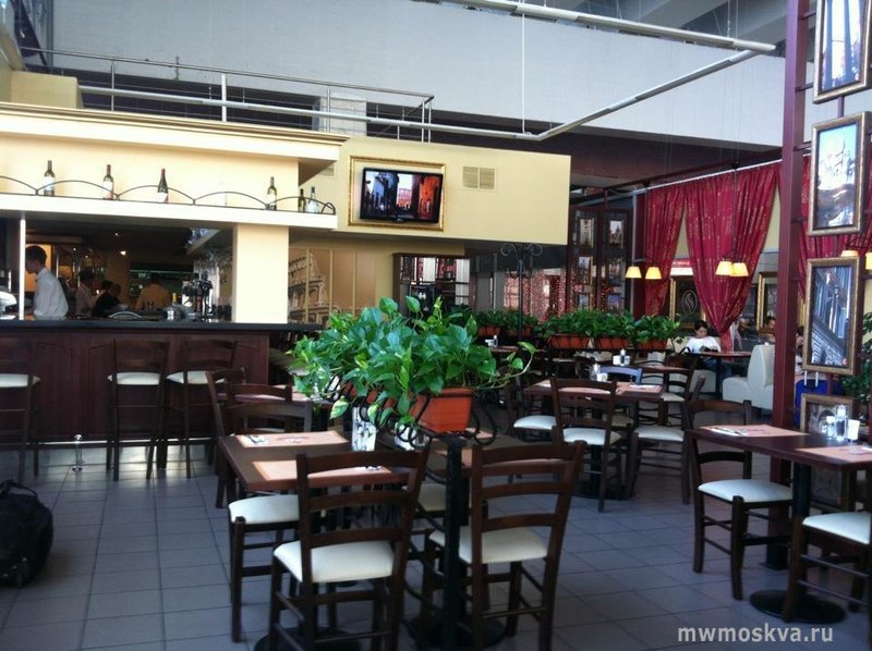 IL Патио, сеть семейных итальянских ресторанов, Земляной Вал, 29 (2 этаж)