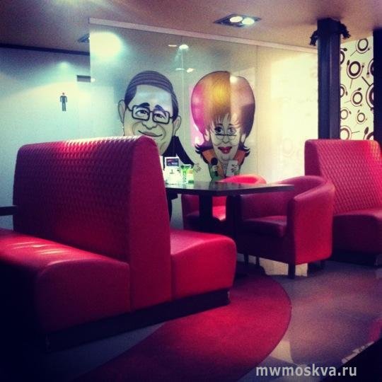Comedy Cafe, сеть ресторанов быстрого питания, Дмитровское шоссе, 163а (1 этаж)