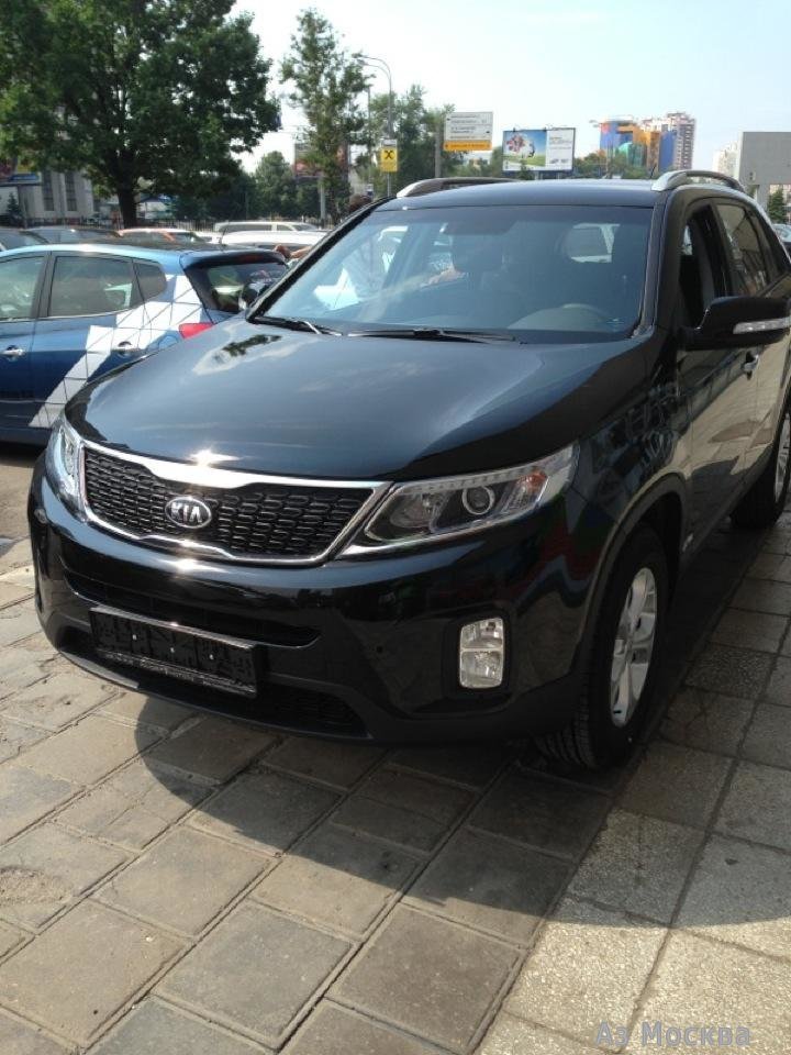 FAVORIT MOTORS, автосалон FAVORIT MOTORS KIA Юго-Запад, Ленинский проспект, 146, 1 этаж