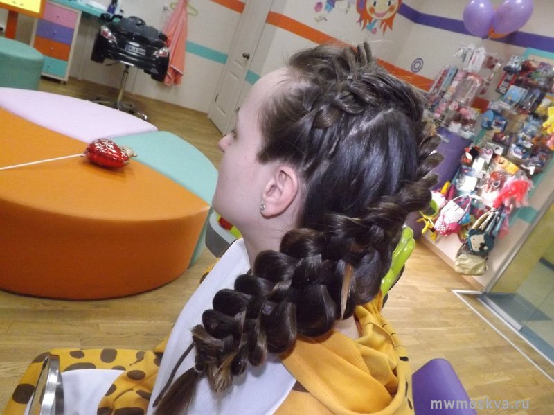 Воображуля, сеть детских парикмахерских, Чистяковой, 3 (2 этаж)