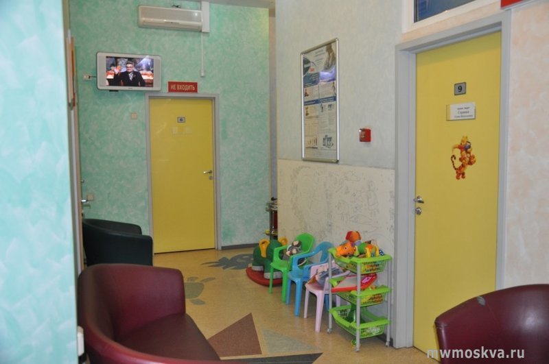Мать и дитя, сеть клиник и госпиталей, Союзный проспект, 22, 1 этаж