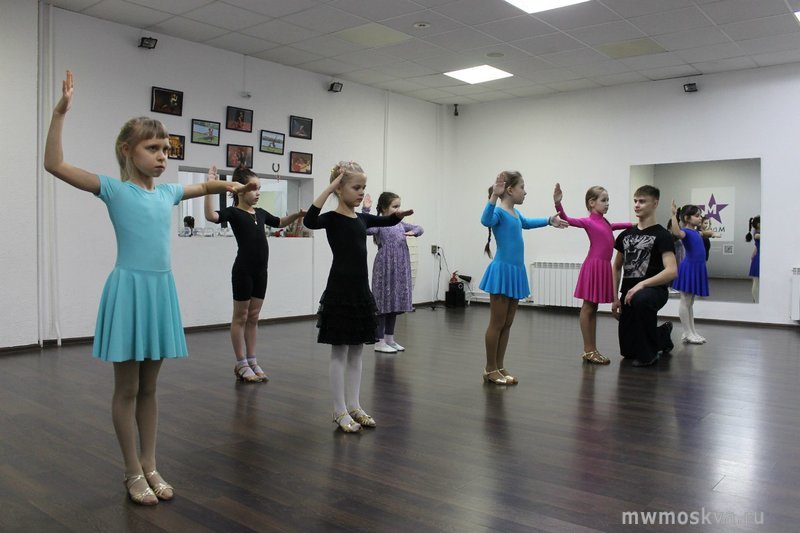 M.Dance, студия танцев и йоги, улица Маршала Жукова, 32, 314 офис, 3 этаж