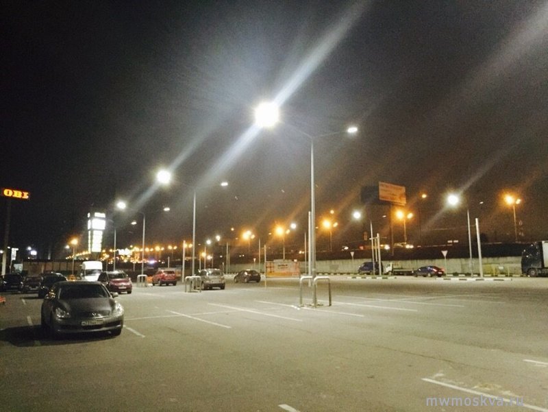 Best LED, торговая компания, Киевское шоссе 22 км, вл4 ст5 (909-910 офис; 21 подъезд)