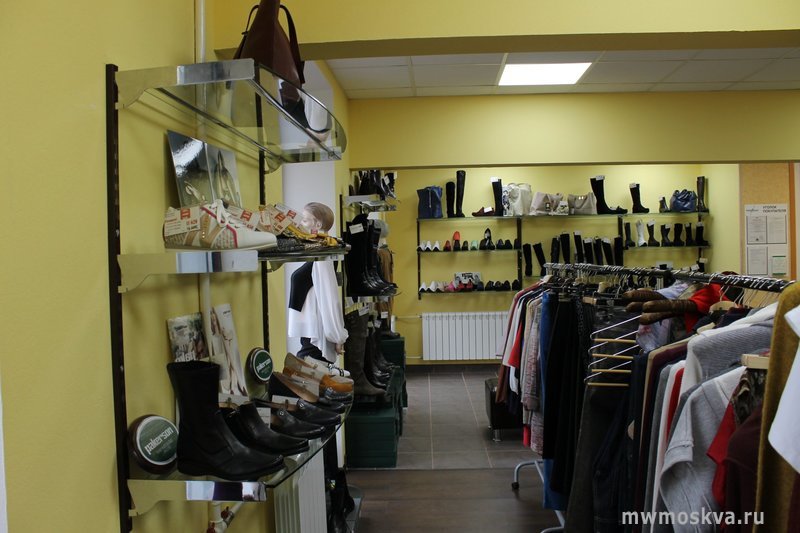 Линия моды, магазин итальянской обуви, одежды и сумок, улица Бутырский Вал, 30, 1 этаж