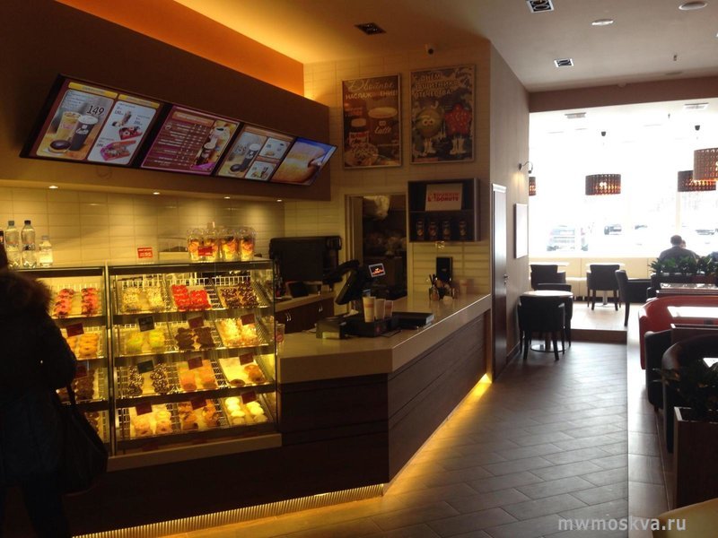 Dunkin`Donuts, сеть кофеен, Киевское шоссе 22 км, вл4 ст1