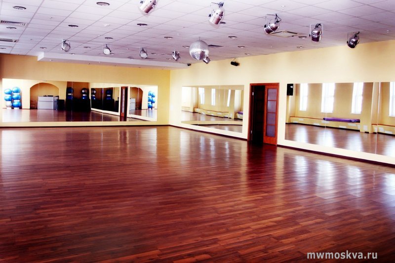 Креатив, спортивно-танцевальный клуб, улица Толбухина, 5 к2, цокольный этаж