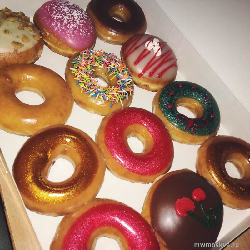 Krispy Kreme, сеть пончиковых, Калужское шоссе 21 км, 1 (1 этаж)