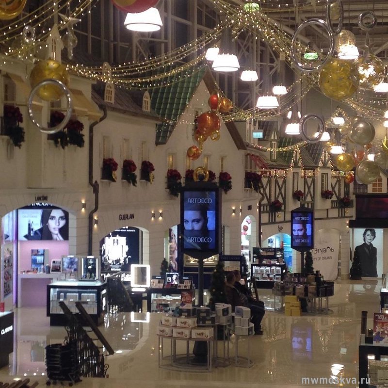 Лэтуаль, магазин косметики и парфюмерии, 1-й Покровский проезд, 1, 1 этаж