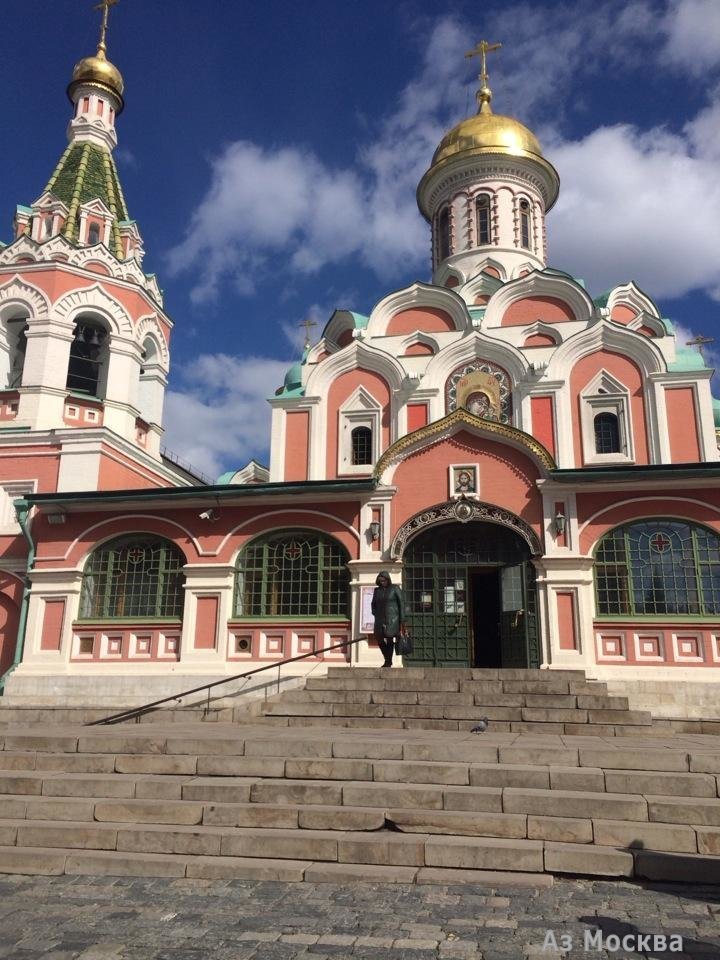 Собор Казанской Иконы Божией Матери на Красной площади, Никольская улица, 3