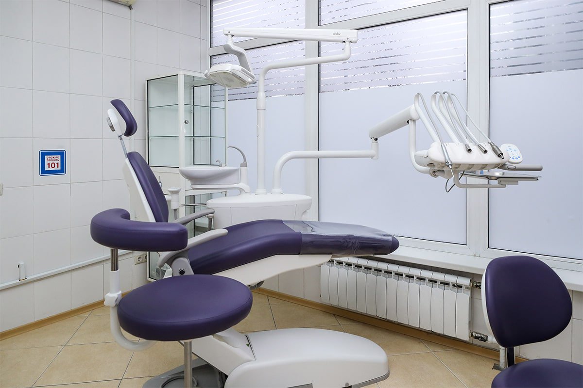 Дента-Эль, сеть стоматологических клиник, улица Лескова, 22, 1 этаж