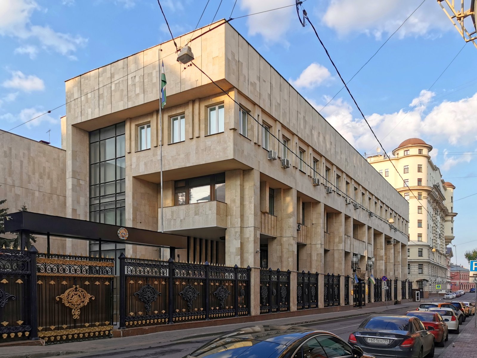 Посольство Республики Узбекистан в РФ, Погорельский переулок, 12 ст1
