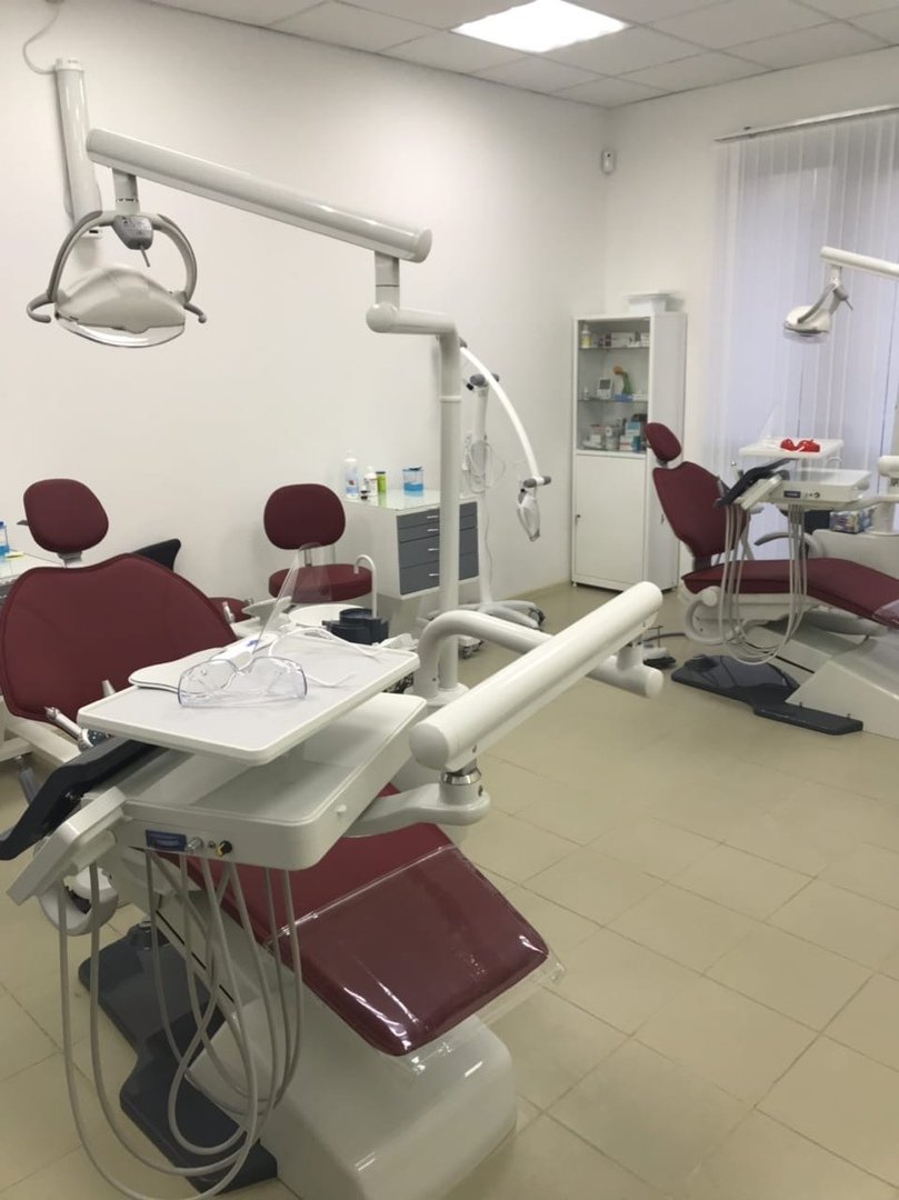 Новое поколение, стоматологическая клиника, Феодосийская улица, 7 к6, 1 этаж