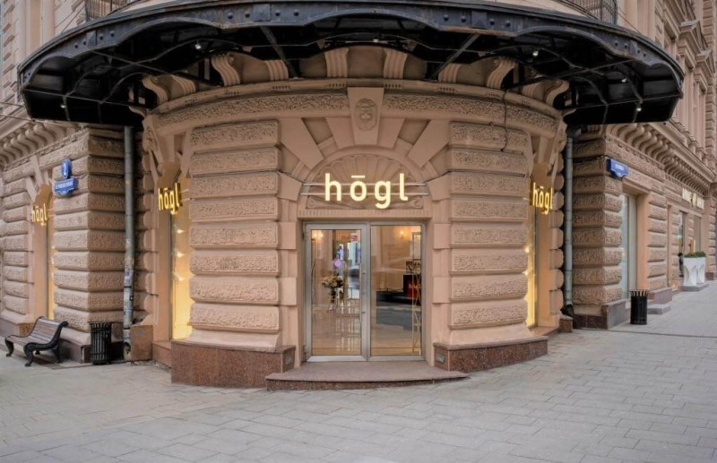 Магазин Hoegl, улица Петровка, 18