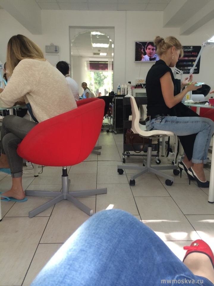 Nail Lounge, микрорайон Константина Аверьянова, 8а, 2 этаж