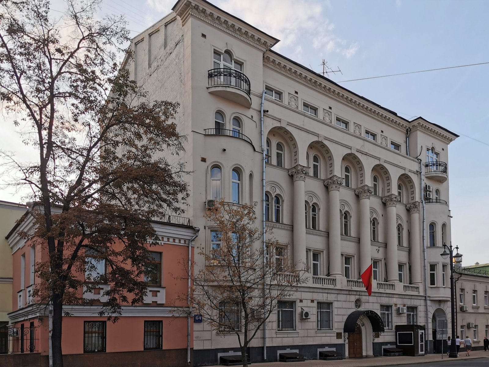 Посольство Кыргызской Республики в РФ, улица Большая Ордынка, 64 ст1